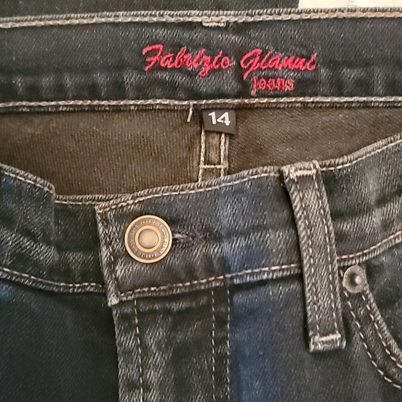Fabrizio Gianni Jeans - Picture 5 of 8